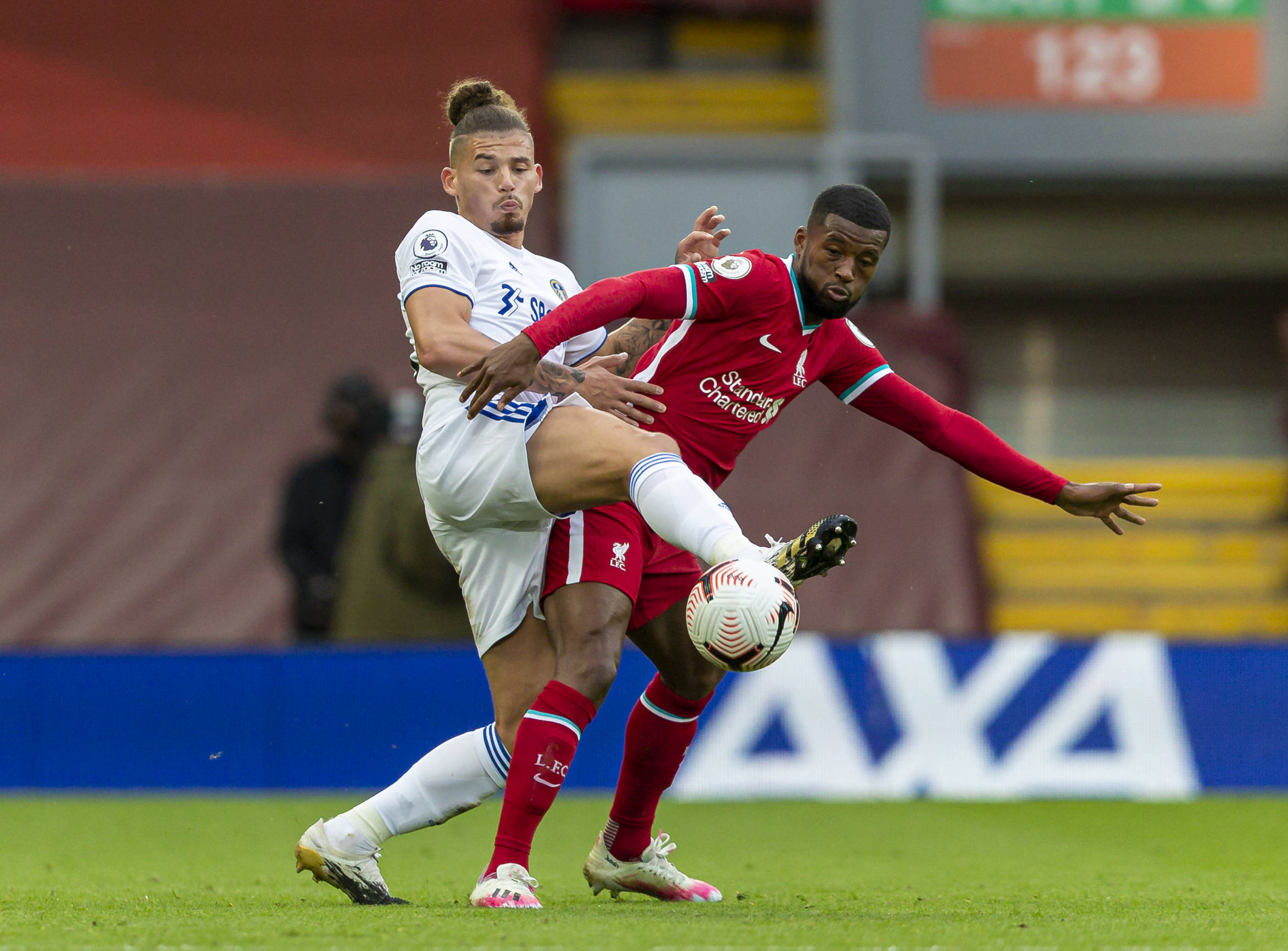 他的比赛吸 他的比赛吸